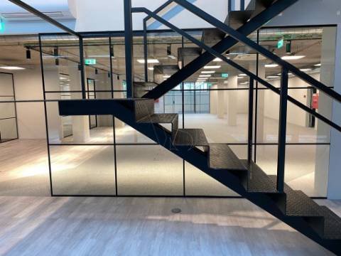 Edifício Escritórios com 6572 m2 -Centro de Porto