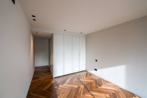Apartamento de luxo c/ 4 suites, acabamentos premium, Junto à Avenida da Boavista