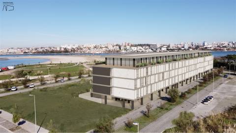 T5 Penthouse,  3 frentes , vistas Rio Douro, Porto e Mar.