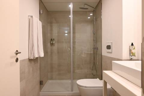 Loft T1 + T0 - Junto à Ponte D. Luís I - 350mt Est. Metro Jardim do Morro.