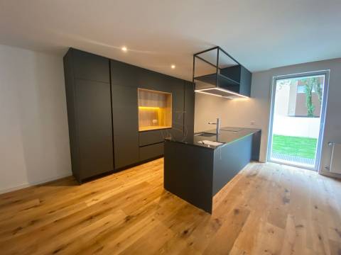 Apt. T1 - Condomínio Fechado c/ terraço 79 m2- Jardim d´Arca d´Água