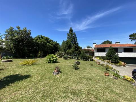 Moradia Clássica/Luxo em Miramar - a 150 mt da Praia.