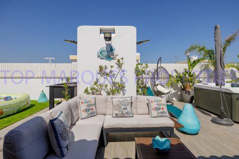 Apartamento com vista de Montanhas e Mar