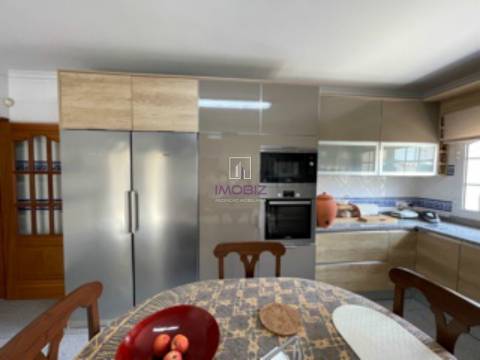 Moradia T4