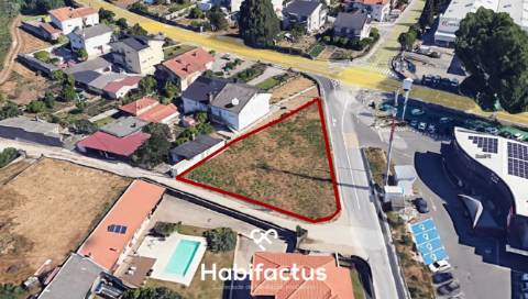 Lote de terreno com área de 900m2, situado na zona do Viso, em Viseu frente ao Recheio.