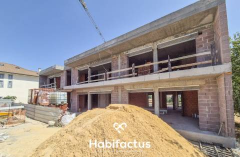 Apartamento T3 Duplex com terraço para venda em Viseu