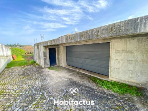 Terreno Urbano para venda em Lobelhe do Mato - Mangualde