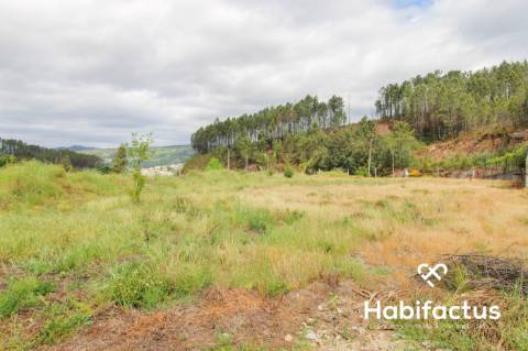 Terreno para  construção junto à EN16