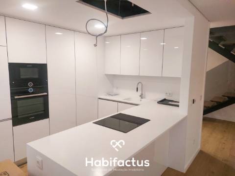 Apartamento T1 Duplex novo - Viseu