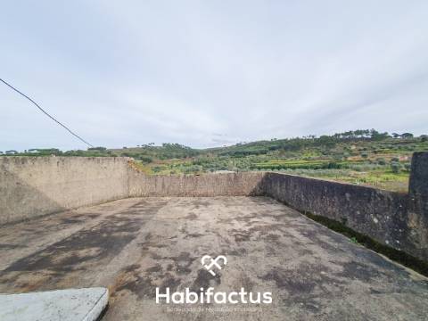 Moradia Geminada em pedra para venda em Carvalhal da Loiça - Seia