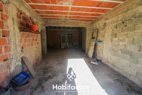 Armazém à venda em Campo de Besteiros