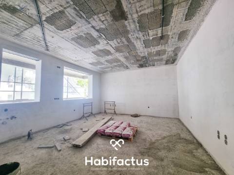 ​​​​​​​​​​​​​​Apartamento T0 em construção - Viseu