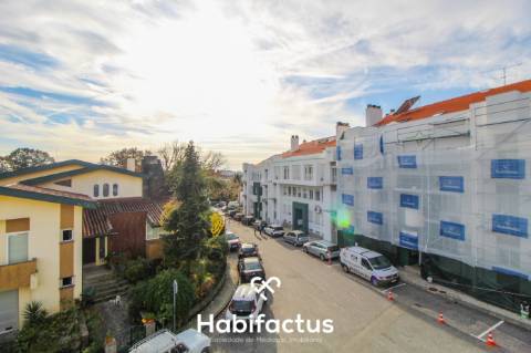 Apartamento T3 com terraço no centro de Viseu