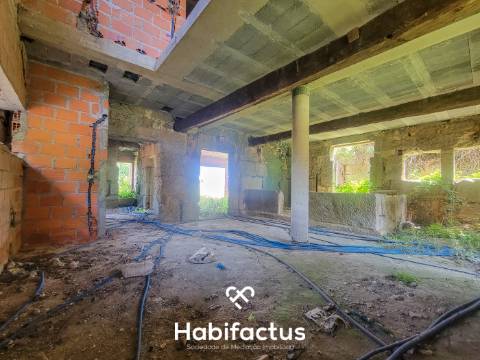 Moradia T3 à venda com Estrutura Sólida já construída em Beijós – Oportunidade Única para Concretiza