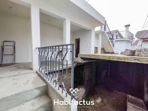 Moradia T2 reconstruída em Viseu