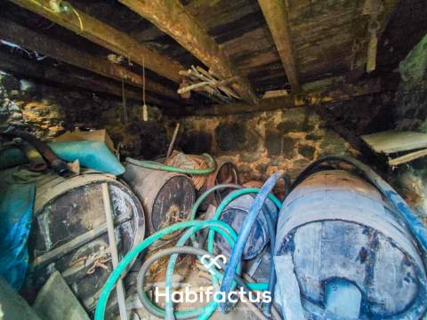 Moradia T3 para reconstrução com logradouro à 5 minutos da cidade de Mangualde  - Viseu