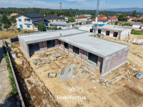 Moradia térrea T4 (em fase de construção) - Viseu