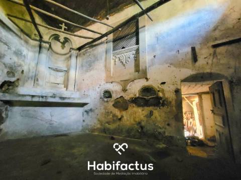 Moradia Isolada T3 Senhorial - Para Reconstrução á venda em Beijós - Carregal do Sal