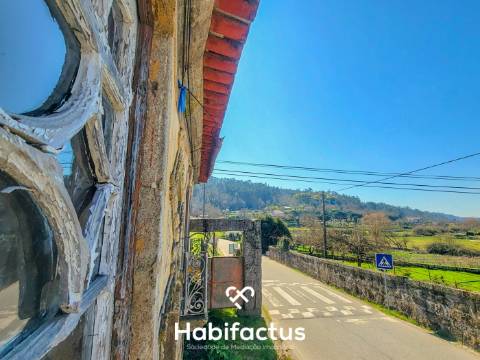 Moradia Isolada T3 Senhorial - Para Reconstrução á venda em Beijós - Carregal do Sal