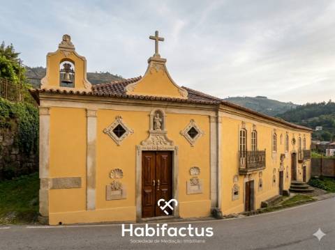Moradia Isolada T3 Senhorial - Para Reconstrução á venda em Beijós - Carregal do Sal