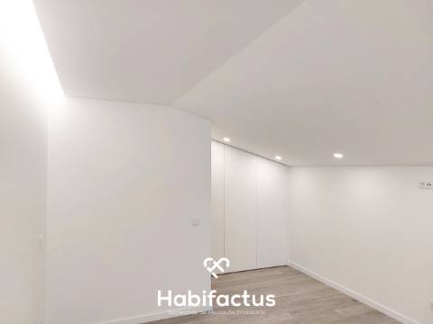 Apartamento T1 Duplex novo - Viseu