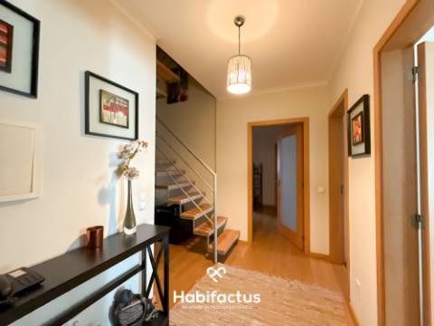 Apartamento T3 Duplex – Próximo do Palácio do Gelo - Viseu
