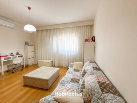 Apartamento T3 Duplex – Próximo do Palácio do Gelo - Viseu