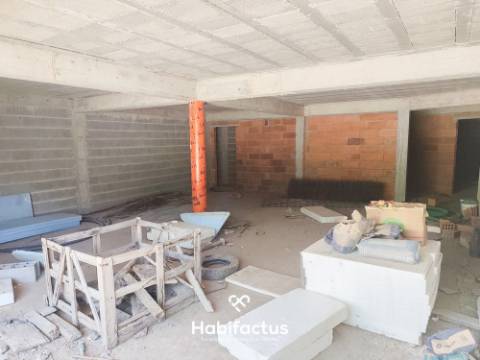 Moradia Isolada T3 com 1800 m² de Terreno em Viseu