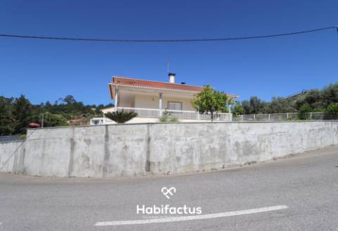 Moradia Isolada T5 para venda em Santos Êvos - Viseu