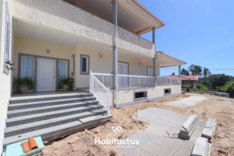 Moradia Isolada T5 para venda em Santos Êvos - Viseu