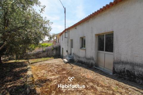 Moradia  T2 para reconstrução em Viseu