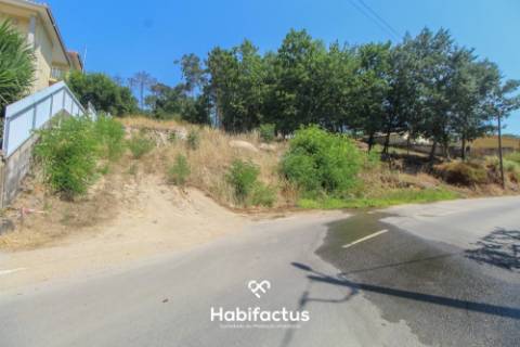 Terreno Urbanizável com PIP Aprovado a Apenas 5 Minutos do centro Viseu
