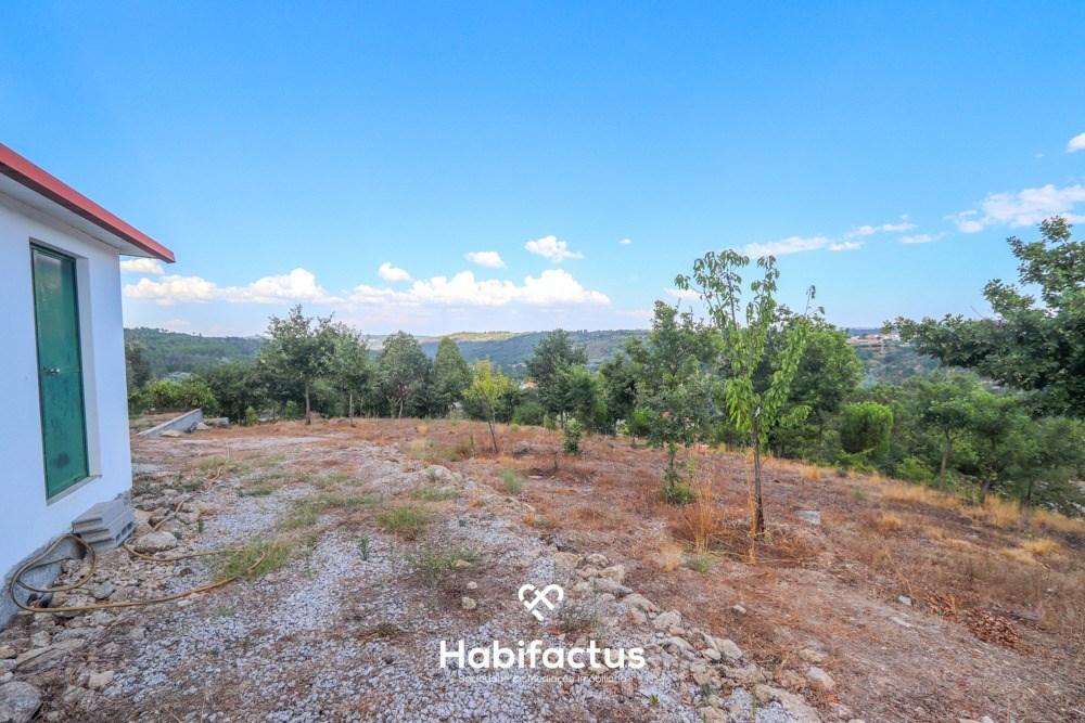 Lote de terreno urbano com 5003 m2 para venda em Santos Êvos