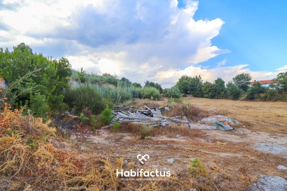 Lote de terreno Urbano de 2130 m2 para venda em Santos Evos