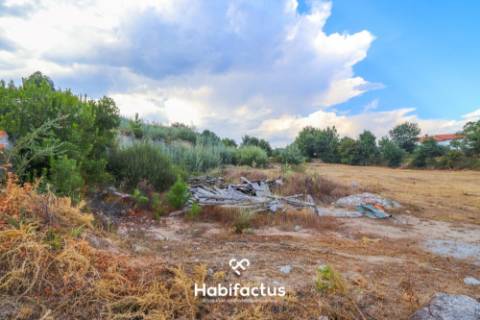 Lote de terreno Urbano de 2130 m2 para venda em Santos Evos