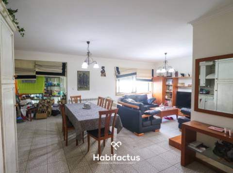 Apartamento T3 na Quinta da Alagoa