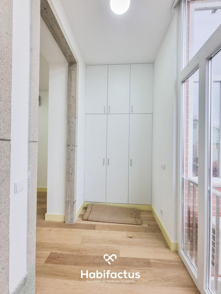 Apartamento T2 para venda no centro de Viseu