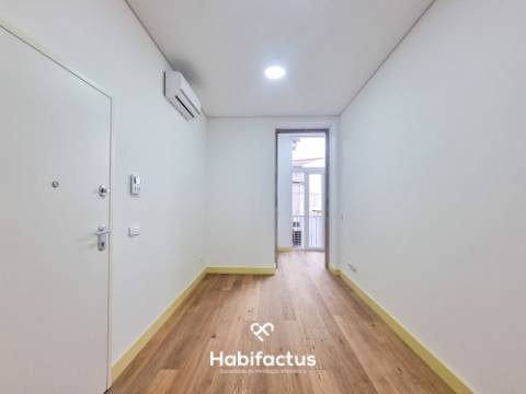 Apartamento T2 para venda no centro de Viseu