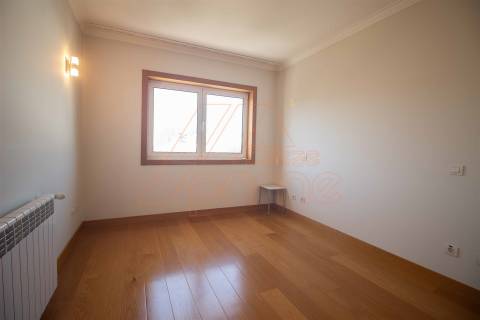 Apartamento T5 - Solum - Coimbra