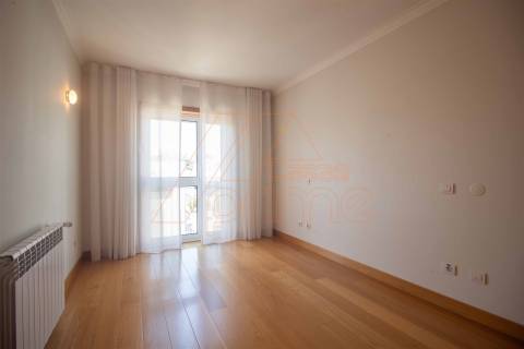 Apartamento T5 - Solum - Coimbra