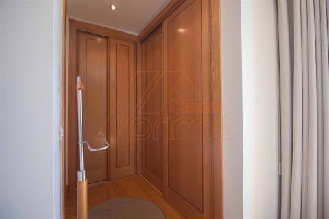 Apartamento T5 - Solum - Coimbra
