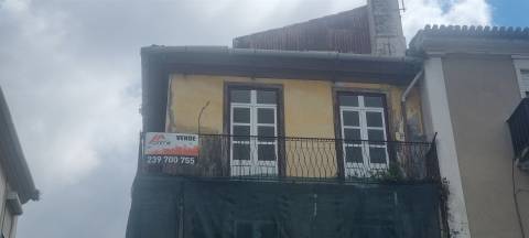 Prédio - Baixa de Coimbra - Coimbra/Venda