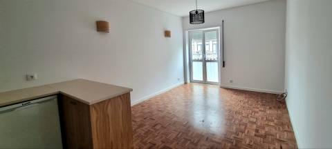Apartamento T1 - Celas - Coimbra/Arrendamento