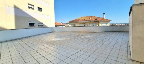 Apartamento T4 - Celas - Coimbra/Venda