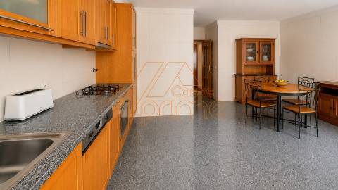Apartamento T4 - Celas - Coimbra/Venda