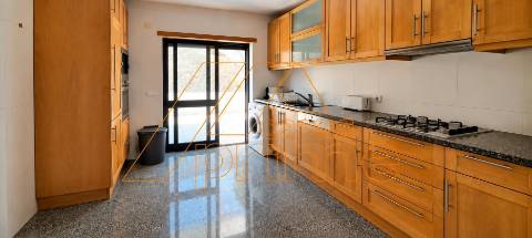 Apartamento T4 - Celas - Coimbra/Venda