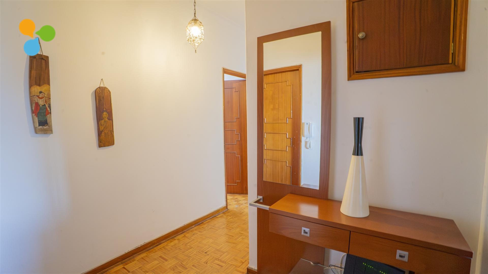 Apartamento T4 junto à Universidade da Beira Interior em Covilhã