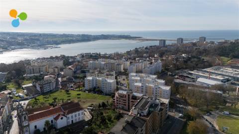 Garagem  Arrendamento em Lordelo do Ouro e Massarelos,Porto