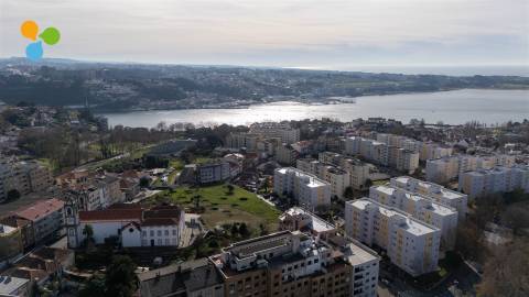 Garagem  Arrendamento em Lordelo do Ouro e Massarelos,Porto