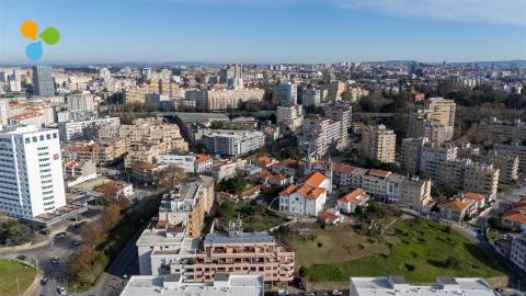 Garagem  Arrendamento em Lordelo do Ouro e Massarelos,Porto